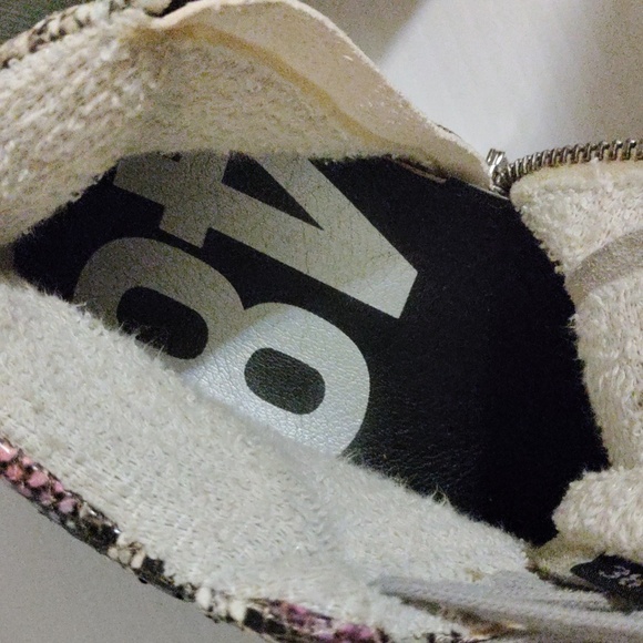 P448 Pastel Rainbow Snake Print Sneakers 38 - Picture 8 of 11